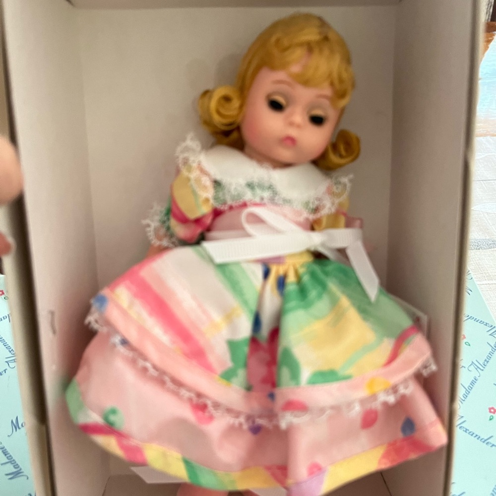 Brand new Madame Alexander doll - Picture 2 of 5